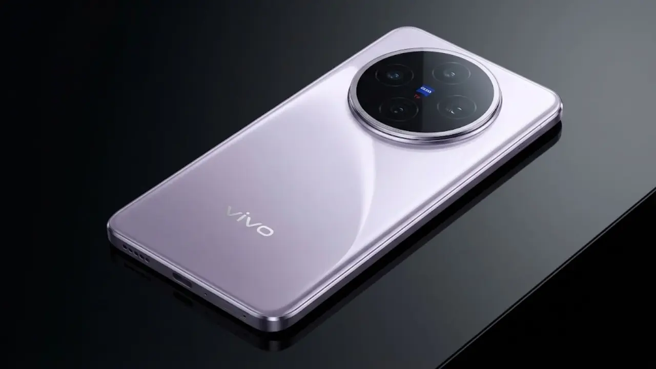 Vivo X200T Purple Color Smartphone Back Design with Zeiss Camera and 6200mAh Battery