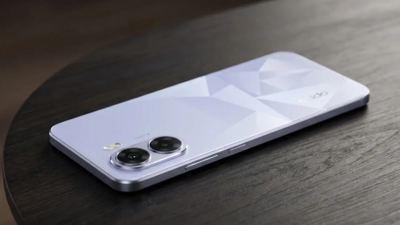 OPPO K14x new smartphone back design with 50MP camera in Icy Blue color - Taja Points Review